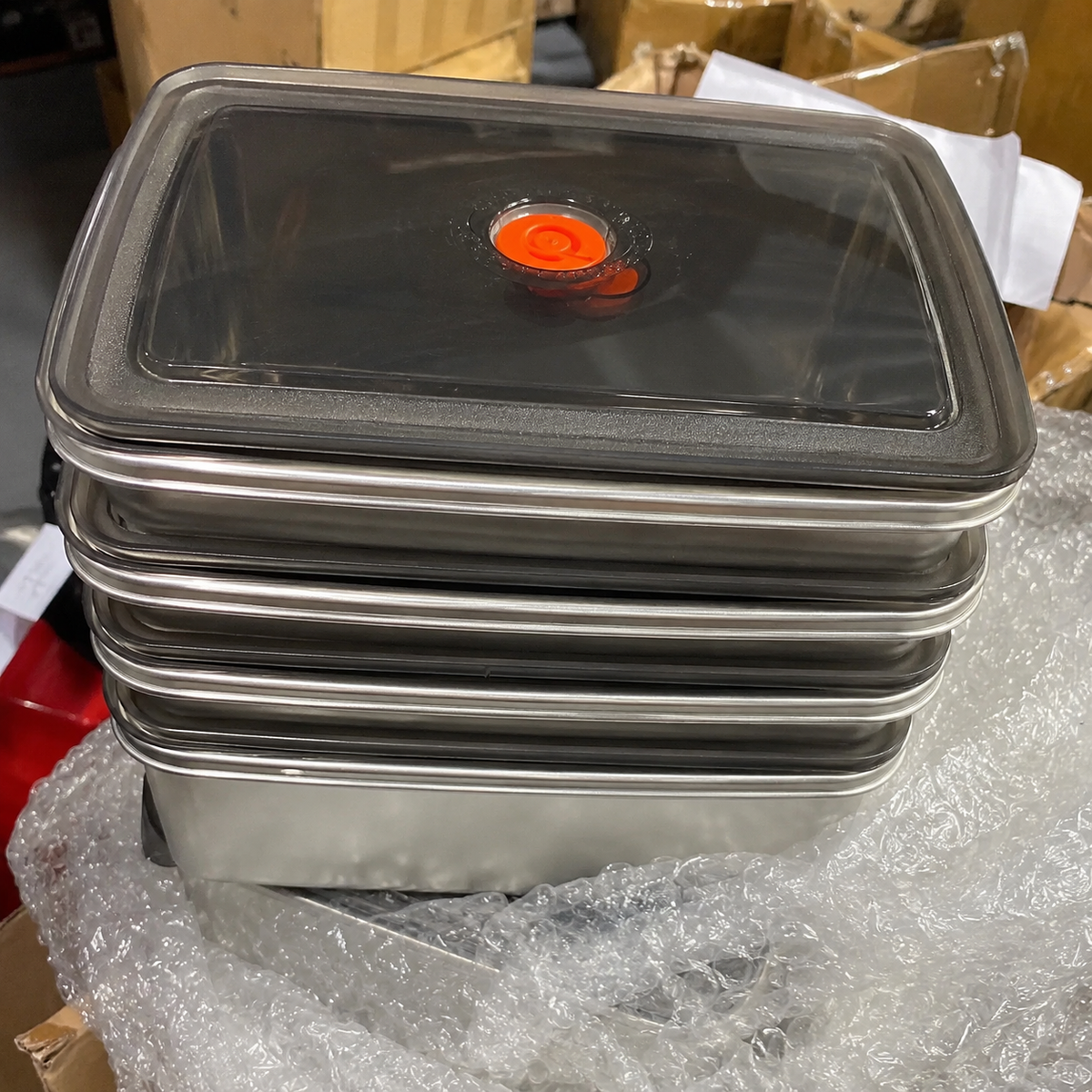 Nádoba z nerezové oceli 316 o objemu 1500 ml – Bezpečné a praktické řešení pro uchovávání potravin (19 × 14 × 8 cm)